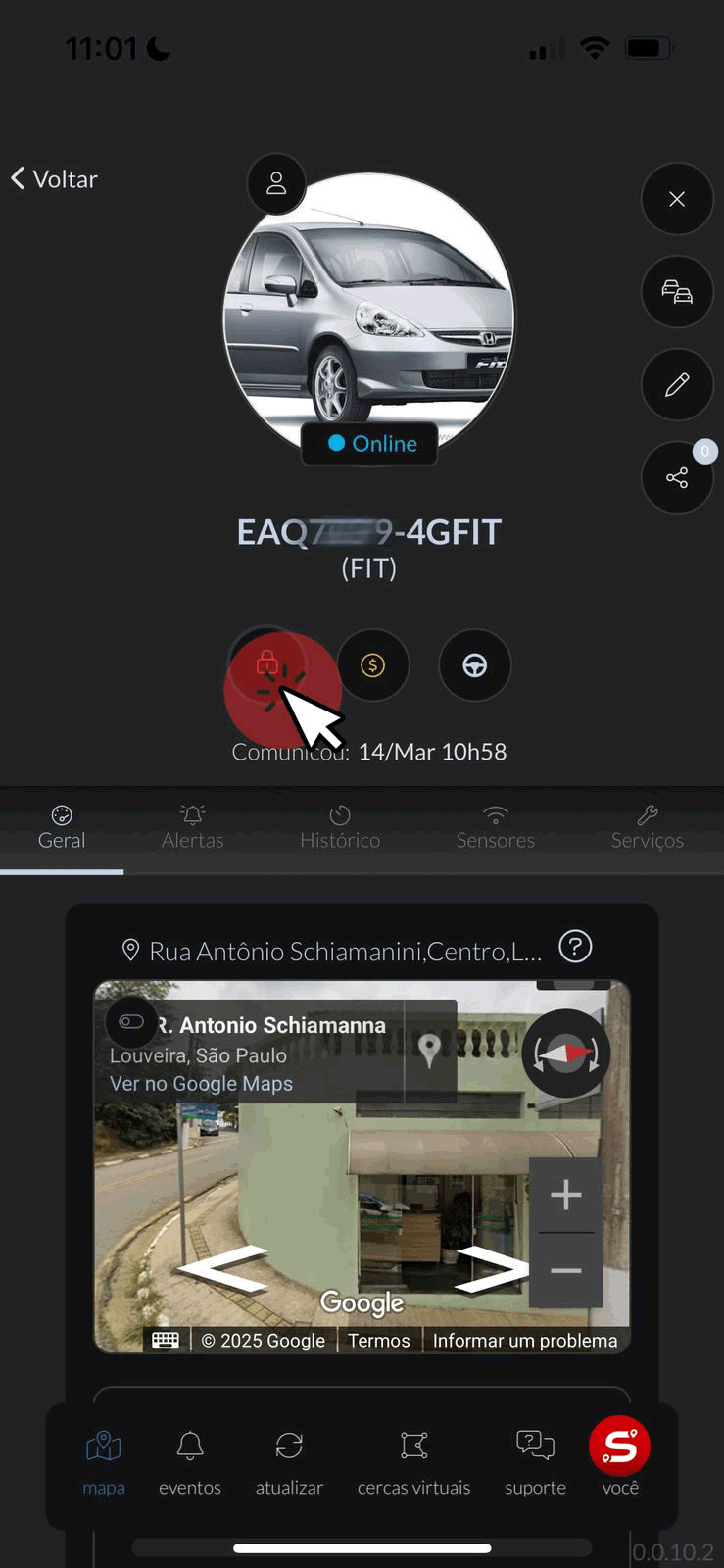 Interface do aplicativo para bloqueio e desbloqueio remoto de veículos mostrando opções de comando.